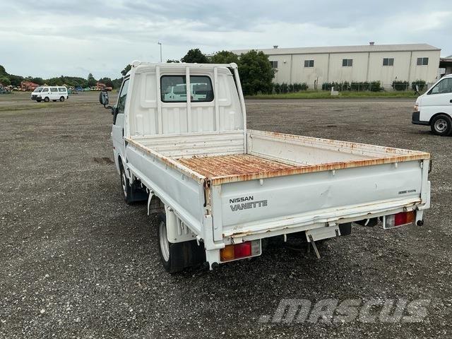 Nissan VANETTE Anders
