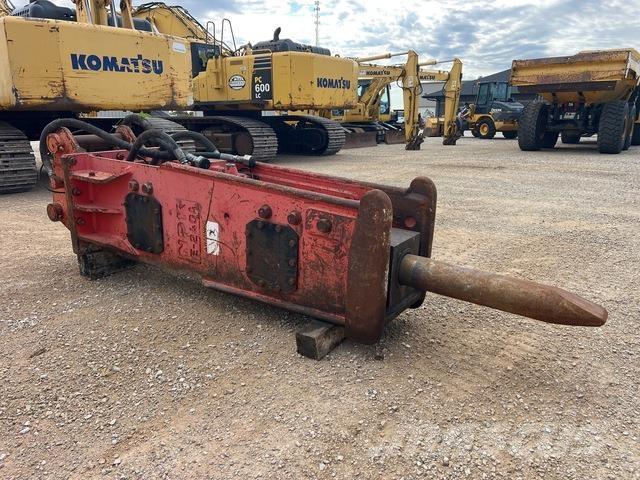 NPK E240A Hamers en brekers