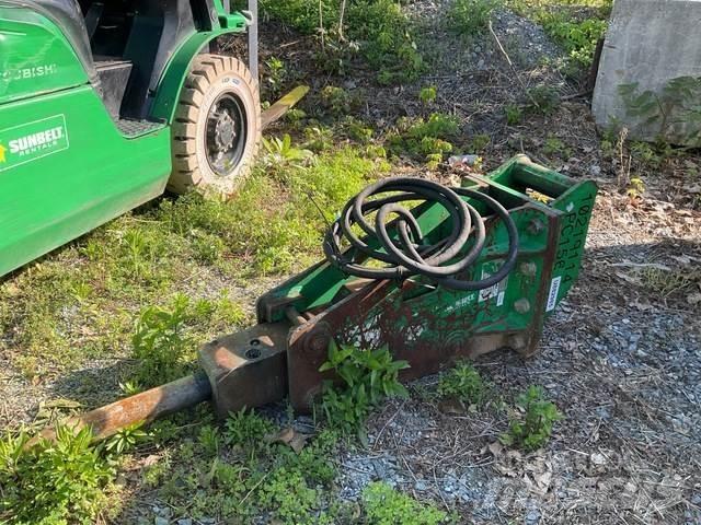 Okada ORV550 Hamers en brekers