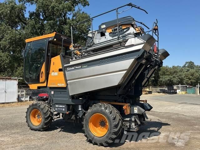 Pellenc 8590 Druivenoogstmachines