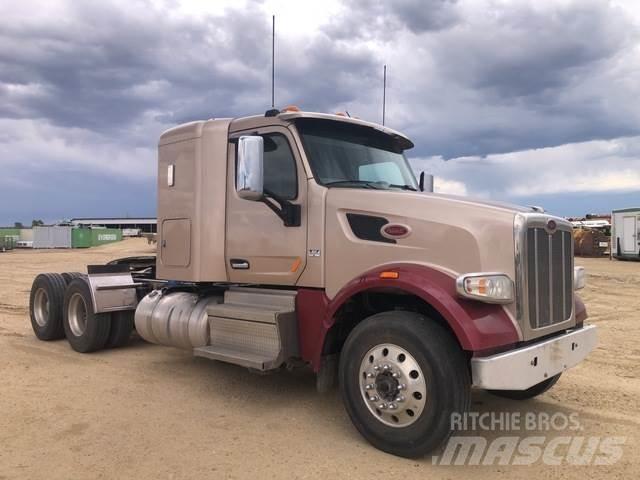 Peterbilt  Trekkers