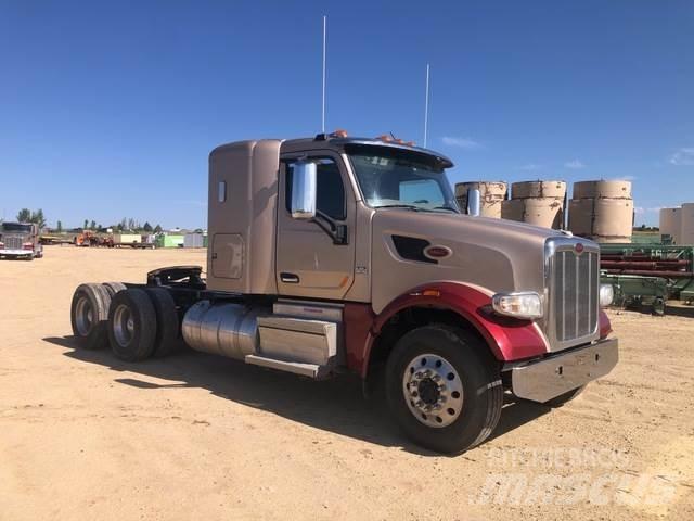 Peterbilt  Trekkers
