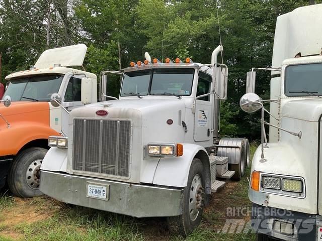 Peterbilt  Trekkers