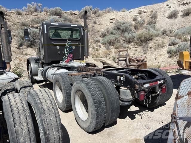 Peterbilt  Trekkers