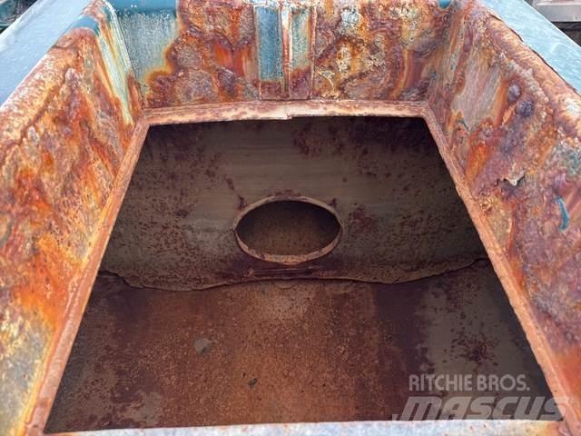 Peterbilt 330 Water tankwagens