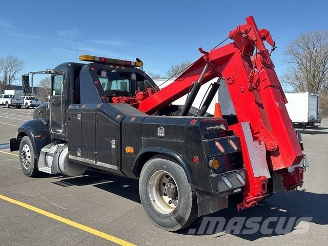 Peterbilt 335 Sleepwagens