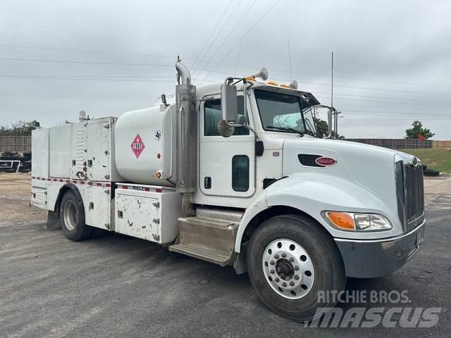Peterbilt 337 Tankwagen