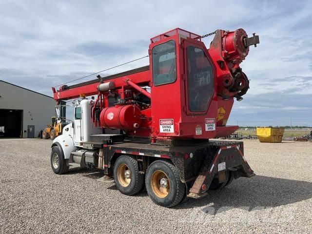 Peterbilt 340 Mobiele Boorinstallatie