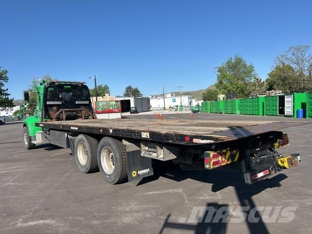 Peterbilt 348 Sleepwagens