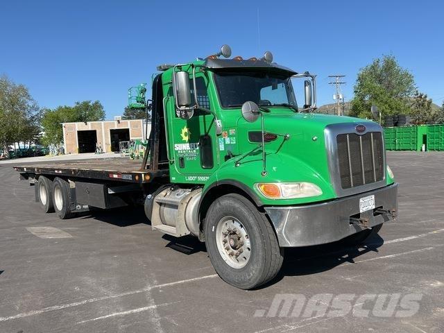 Peterbilt 348 Sleepwagens