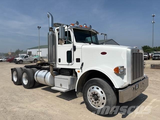 Peterbilt 367 Trekkers