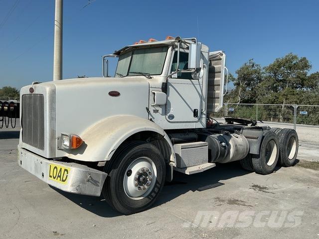 Peterbilt 367 Trekkers