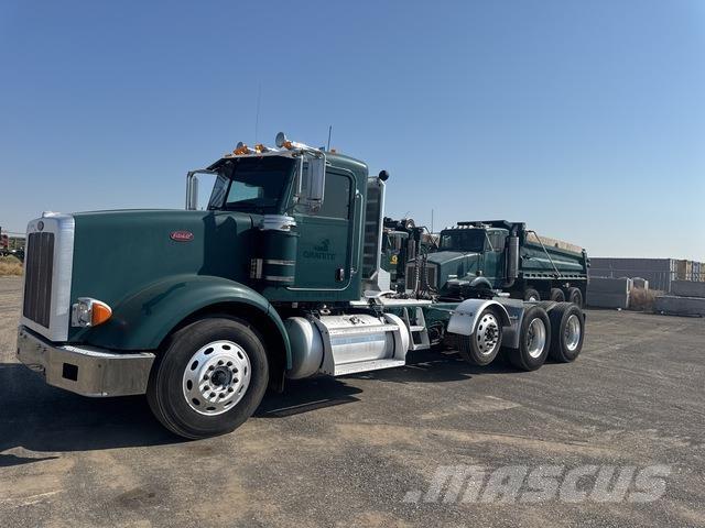 Peterbilt 367 Trekkers
