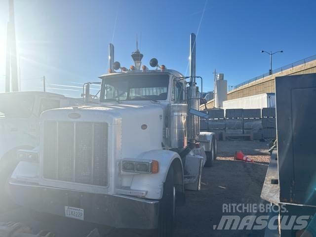 Peterbilt 378 Trekkers