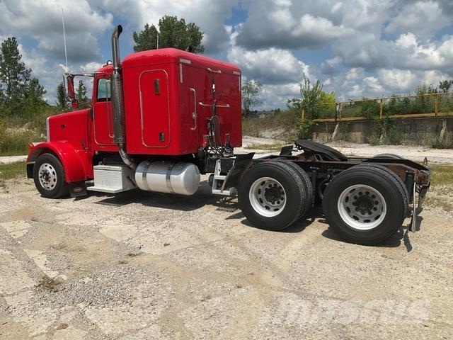 Peterbilt 378 Trekkers