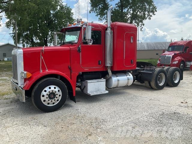 Peterbilt 378 Trekkers