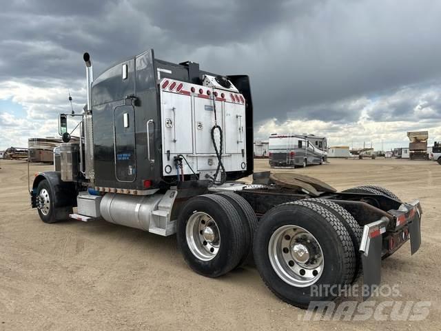 Peterbilt 379 Trekkers