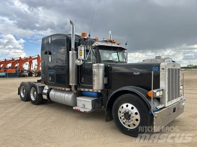 Peterbilt 379 Trekkers