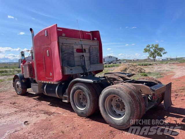 Peterbilt 379 Trekkers