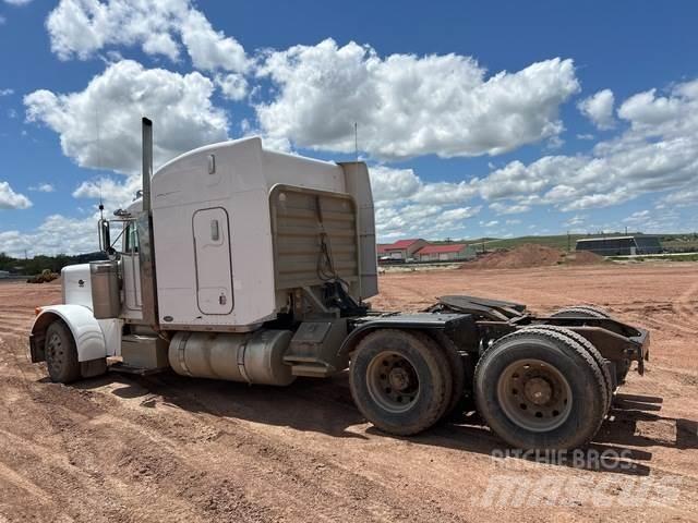 Peterbilt 379 Trekkers