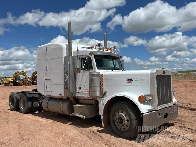 Peterbilt 379 Trekkers