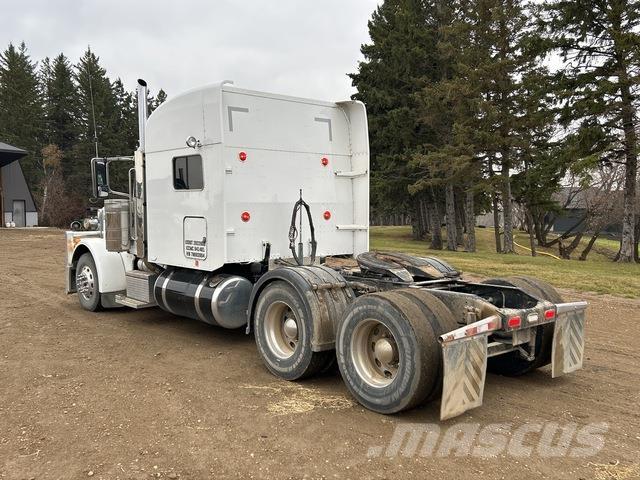 Peterbilt 379 Trekkers