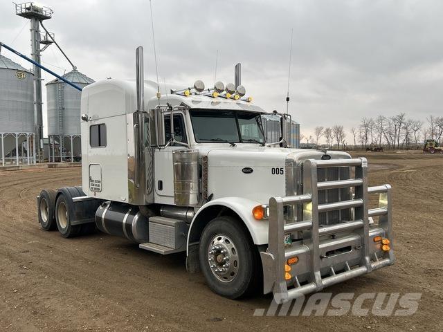 Peterbilt 379 Trekkers