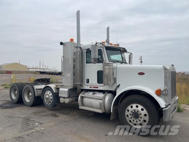 Peterbilt 379 Trekkers
