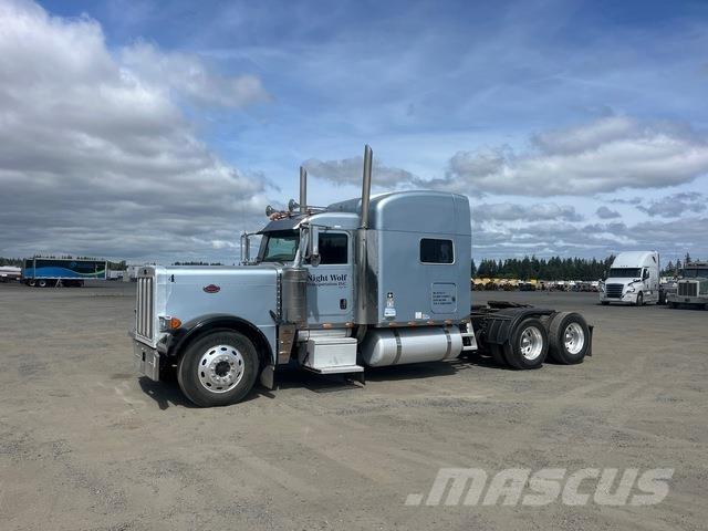 Peterbilt 379 Trekkers