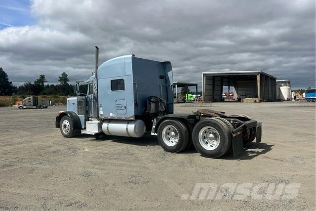 Peterbilt 379 Trekkers