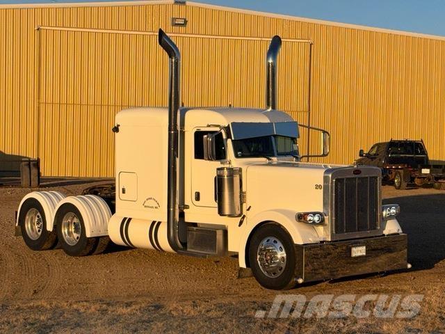 Peterbilt 379 Trekkers