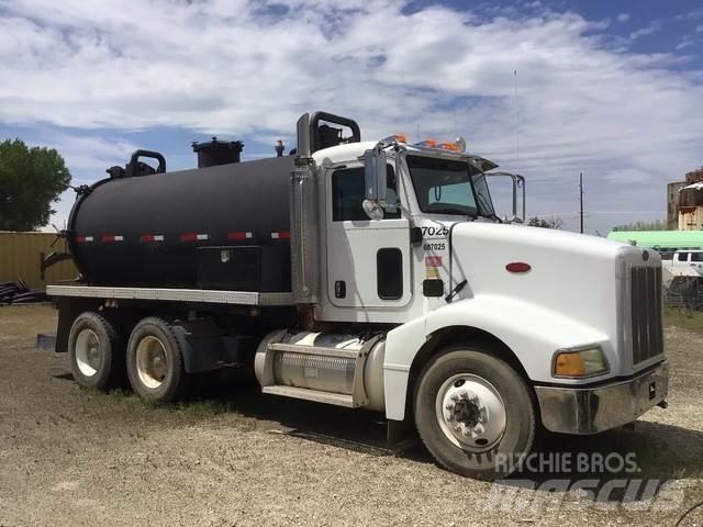 Peterbilt 385 Kolkenzuigers
