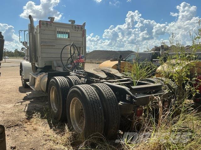 Peterbilt 388 Trekkers