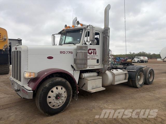 Peterbilt 388 Trekkers