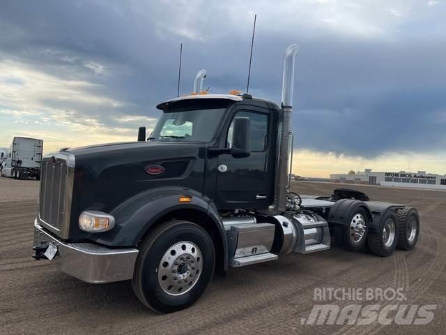 Peterbilt 567 Trekkers