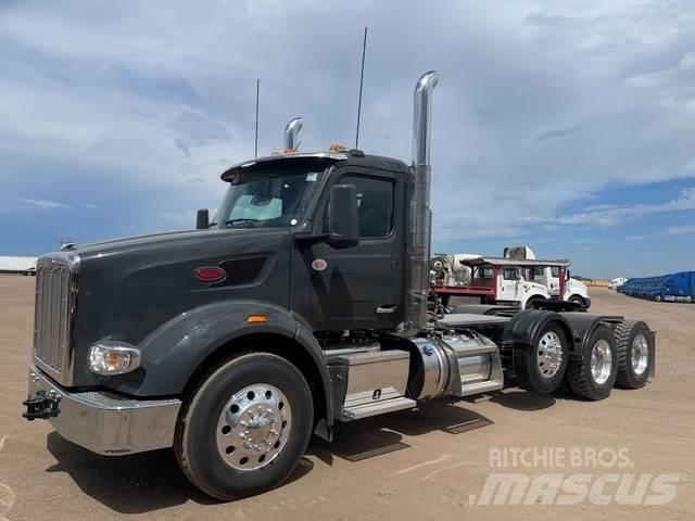 Peterbilt 567 Trekkers