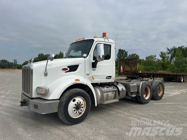 Peterbilt 567 Trekkers