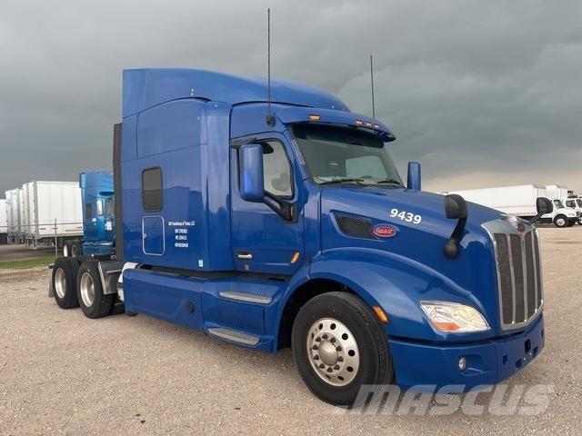 Peterbilt 579 Trekkers