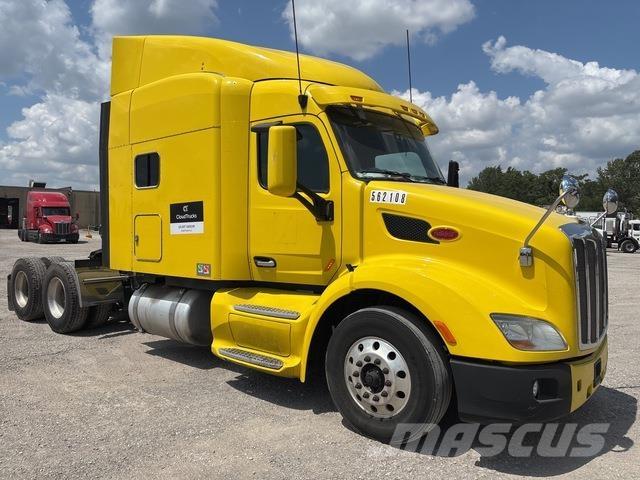 Peterbilt 579 Trekkers