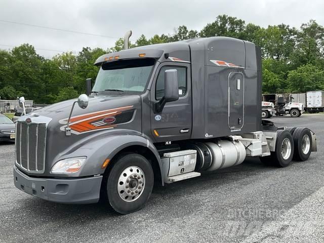 Peterbilt 579 Trekkers