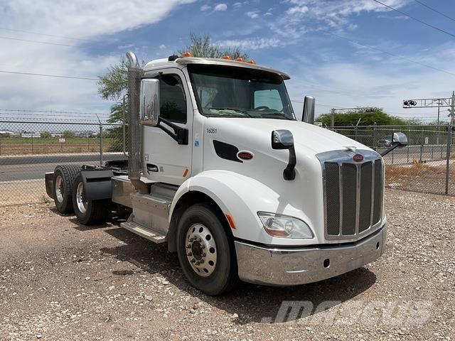 Peterbilt 579 Trekkers