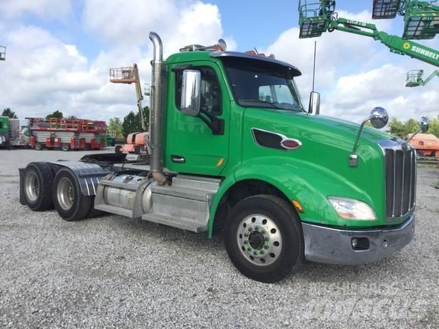 Peterbilt 579 Trekkers