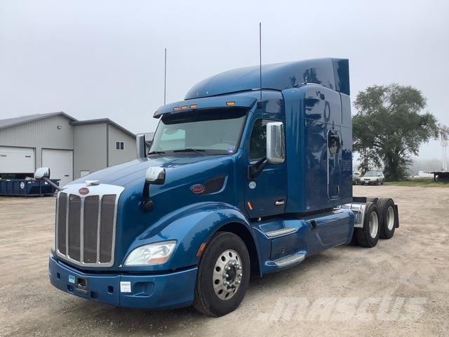 Peterbilt 579 Trekkers