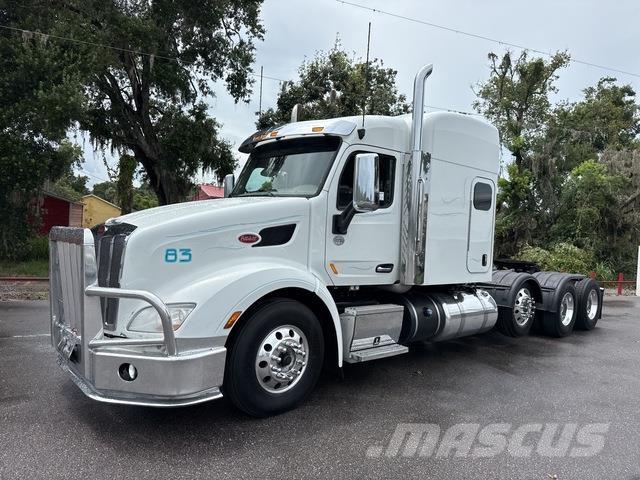 Peterbilt 579 Trekkers