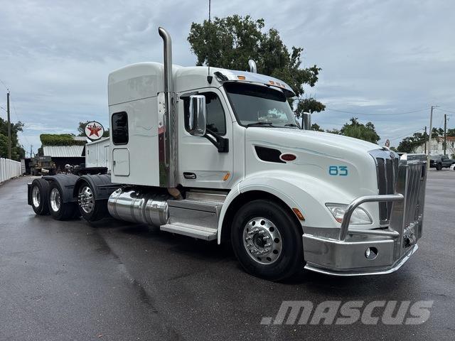 Peterbilt 579 Trekkers