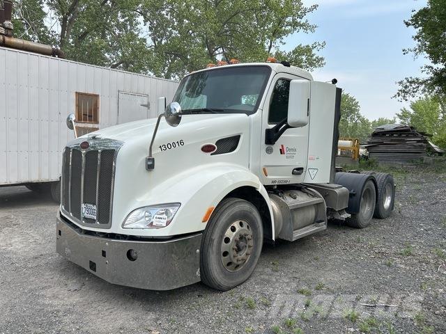 Peterbilt 579 Trekkers