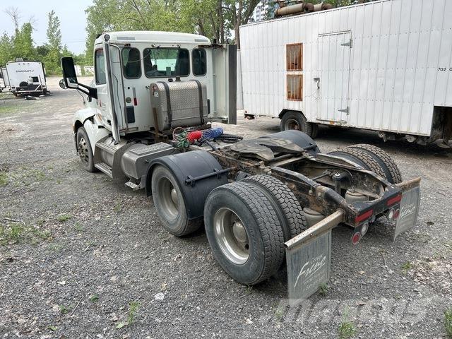 Peterbilt 579 Trekkers