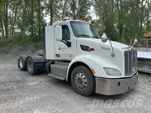 Peterbilt 579 Trekkers