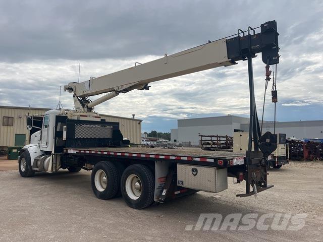 Peterbilt 680E Anders