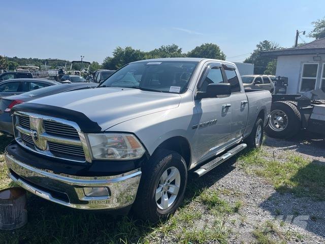 RAM 1500 Bestelwagens met open laadbak